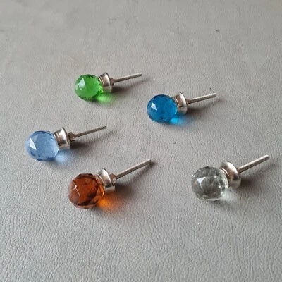 Perilla de cajón de gabinete de vidrio estilo azul, verde, naranja, azul claro, blanco 6 piezas de colección Foto 1 de 4