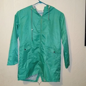 Womens Full Zip Vinyl PVC Hood Raincoat Jacket Pockets - Picture 1 of 9