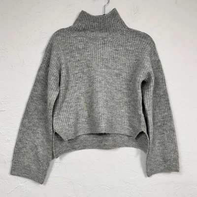Suéter Topshop Gris Recortado Cuello Simulado Para Mujer 2 Informal Calce Cuadrado Minimalista Otoño Foto 1 de 4
