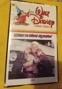 Escape to Witch Mountain (VHS, 1985, White Disney Clamshell) Eddie Albert - Picture 1 of 3