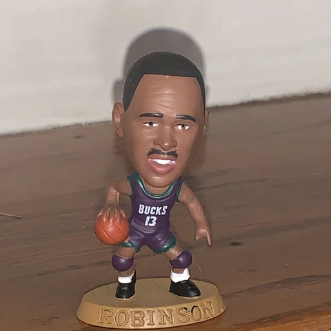 NBA HEADLINERS Glenn Robinson Milwaukee Bucks COLLECTOR FIGURINE rare 💗j15 Cover