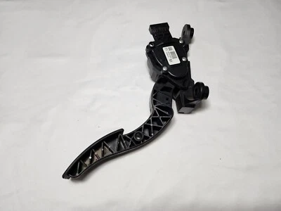 Kia Rio 2012-2017 gasolina/pedal del acelerador (OEM)  Foto 1 de 4