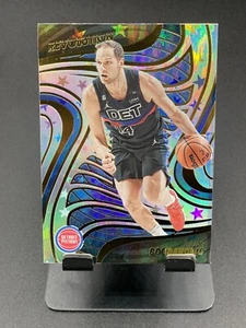2022-23 Panini Revolution Astro Bojan Bogdanovic #96 Detroit Pistons - Imagen 1 de 2