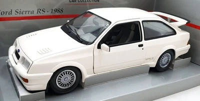 Minichamps escala 1/18 diecast 150 084000 - Ford Sierra RS LHD 1988 - blanco Foto 1 de 4