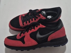 Mens Nike Internationalist Premium RED/BLACK Suede Waffle UK Size 10.5/11.5 US - Picture 1 of 8