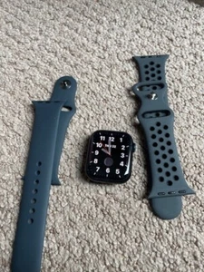 GPS Only Apple Watch Series 9 41MM Black Aluminum with extra sports band. - Zdjęcie 1 z 5