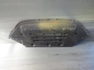Parachoques delantero Ferrari California F149 placa de deslizamiento genuino 82333900 REF 503-2PG-381 - Imagen 1 de 16