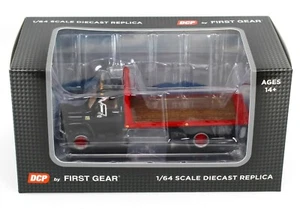 NEW 2021 1:64 DCP *BLACK & RED* Chevrolet C65  FLATBED TRUCK  *NIB* - Picture 1 of 1