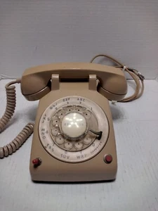 Vintage 70's ITT Tan/ Beige Rotary Desk Phone~ 1977 - Picture 1 of 16