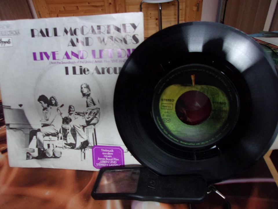 Paul McCartney and Wings-Live and let die - Bild 1 von 1