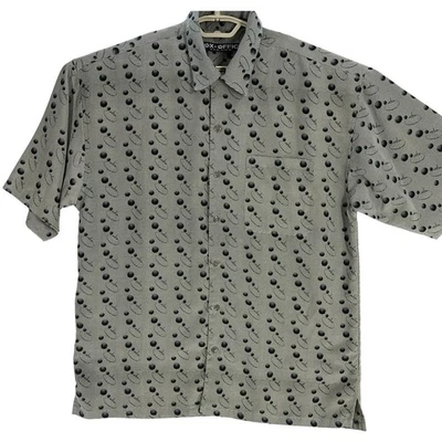 Camisa masculina Box Office Island tamanho M verde amarela estampa manga curta  - Imagem 1 de 4