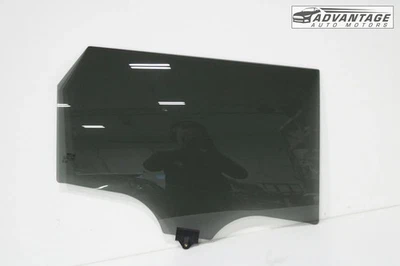 KIA SOUL 2020-2025 PUERTA TRASERA DERECHA VENTANA CRISTAL 83420-K0520 OEM Foto 1 de 4