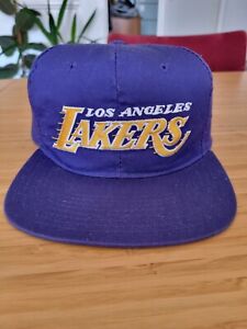 Rare Vintage LA Lakers NBA Starter motion script twill cap