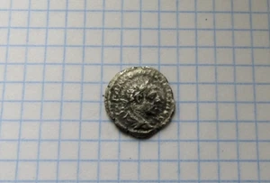 Antica moneta romana in argento denario originale Eliogabalo ViWa - Foto 1 di 2