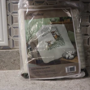 VTG RARE Herrschners Samped Cross Stitch Woodland Retreat Fleece Blanket Deers - Picture 1 of 8