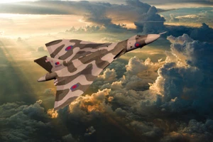 Avro Vulcan canvas prints various sizes free delivery - Foto 1 di 1