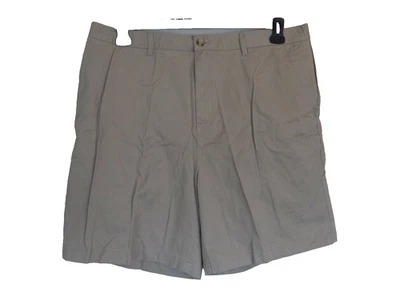 Pantalones cortos de vestir para hombre Covington caqui frente plano. Talla 42. 100% algodón. Lazo para cinturón. Foto 1 de 4