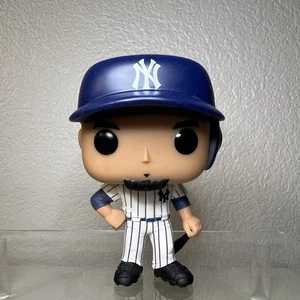 Funko Pop! MLB New York Yankees GIANCARLO STANTON (Pinstripes) #10 Vaulted Loose - Picture 1 of 6