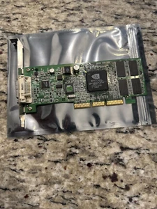 Genuine Dell Optiplex GX270 GX260 GX240 DVI 64MB NVidia AGP Video Graphics Card - Picture 1 of 3
