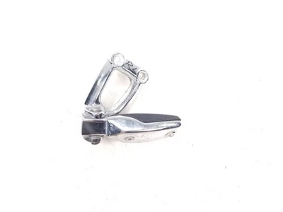 BMW R1200 C 2001 01 reposapiés trasero izquierdo pasajero reposapiés y montaje cromado Foto 1 de 4