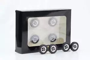 1:18 4 Cerchioni Set Opel Kadett B Nero/Argento 29mm Con Pneumatici KK-Scale - Foto 1 di 2