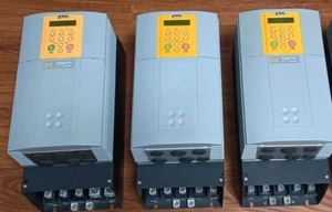 One 591P-53316520-P00-U4A0 591P/0165/500/0011/UK/AN/0/230/0 SSD 2Q DC DRIVE - Picture 1 of 5