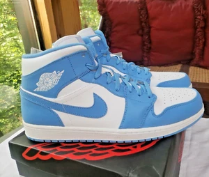 NEU Nike Air Jordan 1 Mid White University Blue # 554724-106 Jahr 2012 Größe 15 - Bild 1 von 15