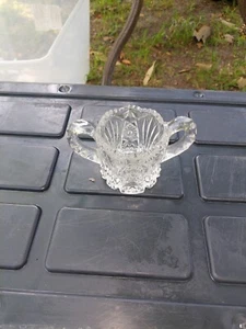 Vintage, clear Early American pressed glass, 2 handled open sugar bowl - Picture 1 of 1