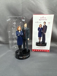 Hallmark Scully Mulder The X Files 2017 ricordo decorazione natalizia nuovo con scatola 1/1 - Foto 1 di 17