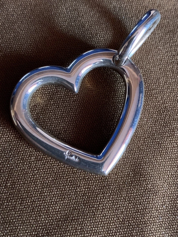 Raro Pomellato Ciondolo Pendente Cuore Silhouette Argento 925 Limited Edition - Immagine 1 di 3