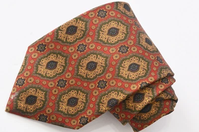 BURBERRYS FLORAL RED SILK MEN'S Neck Tie W: 3 3/4" BY L:58" - Image 1 of 3