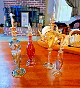 set of 4 Vintage Royal Limited Mouth Blown Egyptian Perfume Glass Bottles - Picture 1 of 21