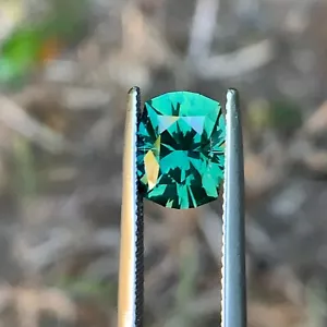 3.9ct Teal Green Sapphire, Cushion Australia Natural Gemstone - Bild 1 von 5
