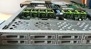 CISCO HYPERFLEX HX220C M5 w 2xGold 6142 (16 Core 2.6Ghz) 384 Gb/9 hdds- see belo - Picture 1 of 5