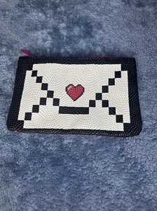 Ipsy Glam Tasche (nur Tasche) - Herzen - Neu - Bild 1 von 1