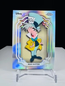 Mad Hatter 2024 Topps Chrome Disney Pixar Silver Holo Refractor #43 - Bild 1 von 3