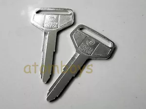 TOYOTA COROLLA KE30 TE31 TE37 TE51 TE38 KE35 KE50 KE55 KE70 TE71 TE72 BLANK KEYS - Picture 1 of 6