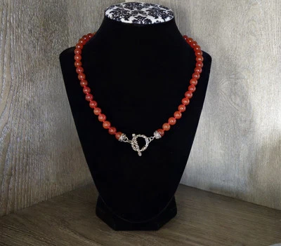 Collar de diseño de cornalina de plata de ley 925 con cuentas de 8 mm 43 gramos de longitud de 18,5" Foto 1 de 4