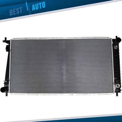 Radiator For 1997-1998 Ford Expedition 1999-2003 F-250 F-350 Super Duty 5.4L Foto 1 de 4