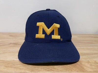 Gorra de colección 1984 Michigan Wolverines Sports Specialties Snapback azul marino Foto 1 de 4