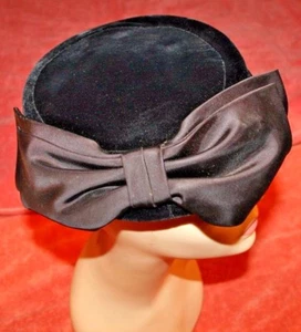 Vintage Black Felt Union USA Ladies Hat about size 6 - Picture 1 of 6