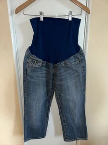 A Pea In The Pod Maternity Jeans Crop/Capri, Medium/stone Wash Full Belly Panel - Picture 1 of 5