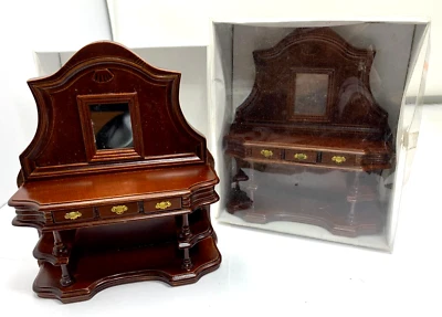 "2" CASA DE MUÑECAS DE MADERA MINIATURA VINTAGE CREDENZA'S 3 CAJONES ABIERTO Y ESPEJO Foto 1 de 4