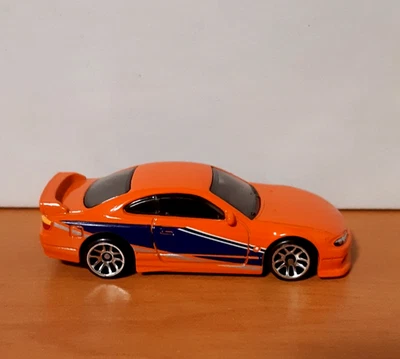 HOT WHEELS Graphic Remix FAST & FURIOUS Nissan Silvia (S15) 4/5 - image 1 of 3