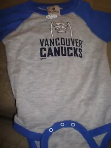 VANCOUVER CANUCKS 12 MONTH CREEPER GRAY AND BLUE - Foto 1 di 6