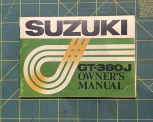 OEM 1972 Suzuki GT380 J Triple Owner's Manual Book - Picture 1 of 4