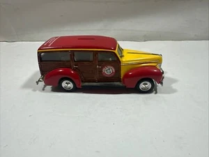 1940 Ford Woody Arm & Hammer Die Cast Model1/24 Scale - Picture 1 of 11
