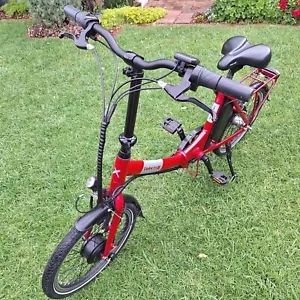 A 2022 MY21 VeletricX red foldaway electric bike ,40cm, as new, seldom u - Picture 1 of 6