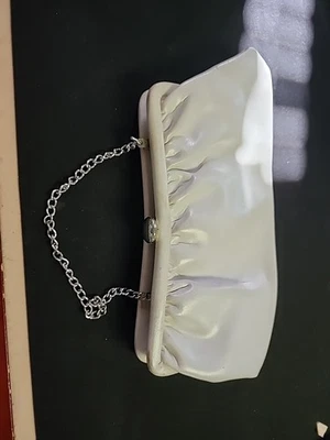 Винтажный 60-х винил белый мод рамка застежка сумочки MCM богемное хиппи Дамская сумка - Изображение 1 из 2