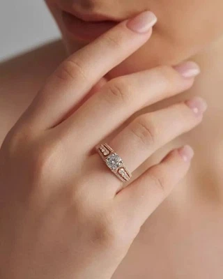 Round Cut Simulated Diamond Solitaire Wedding Band Ring In 14k Rose Gold Plated — 第 1/4 张图片